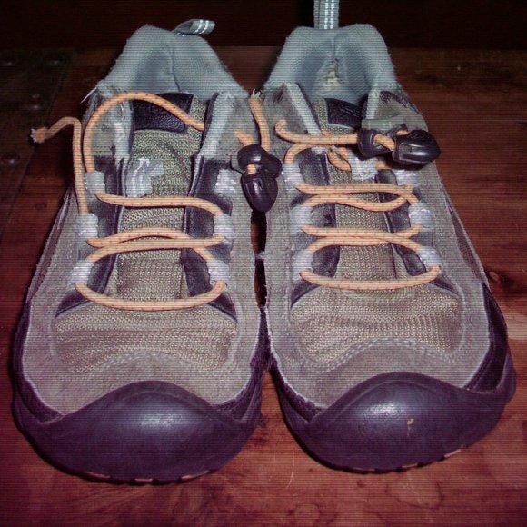 Keen Joey Size 2 - Picture 9 of 9